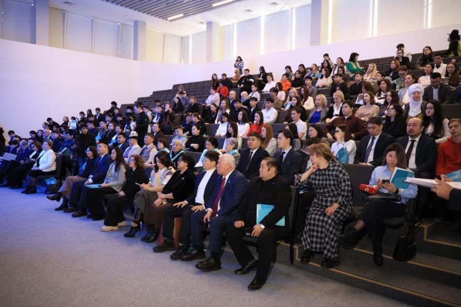 Paytaxtda QHT-lərin Ədalətli Qazaxıstanın formalaşdırılmasında rolu müzakirə olunub