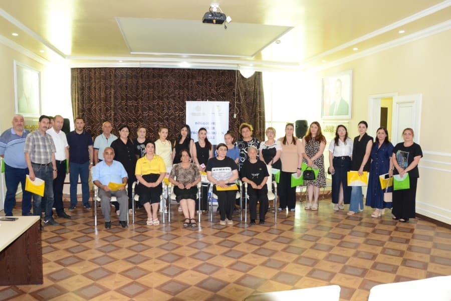 “Gender problemləri” mövzusunda dəyirmi masa keçirilib
