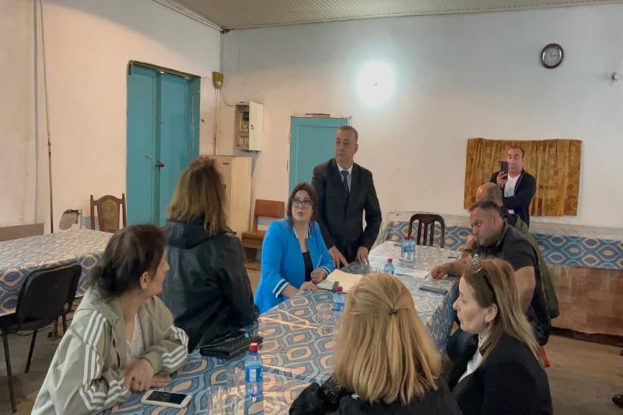 Deputat Səbinə Salmanova Sumqayıtda sakinlərlə görüş keçirdi - FOTOLAR