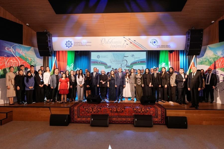 DOST İnklüziv İnkişaf və Yaradıcılıq Mərkəzində "Qələbənin işığında" adlı tədbir keçirilib - FOTOLAR