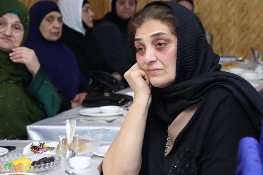 Əzizə Əhmədova: “Ən böyük arzum qardaşımın məzarını geri almaq və şəhid kimi dəfn etməkdir”
