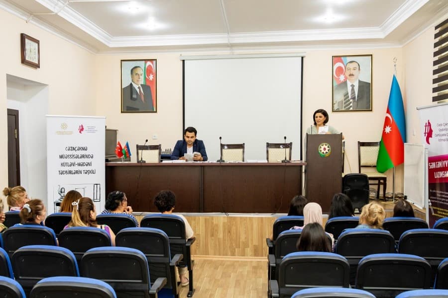 Məhkumluğu olan qadınlar üçün sahibkarlıq təlimlərinə start verilib - FOTOLAR