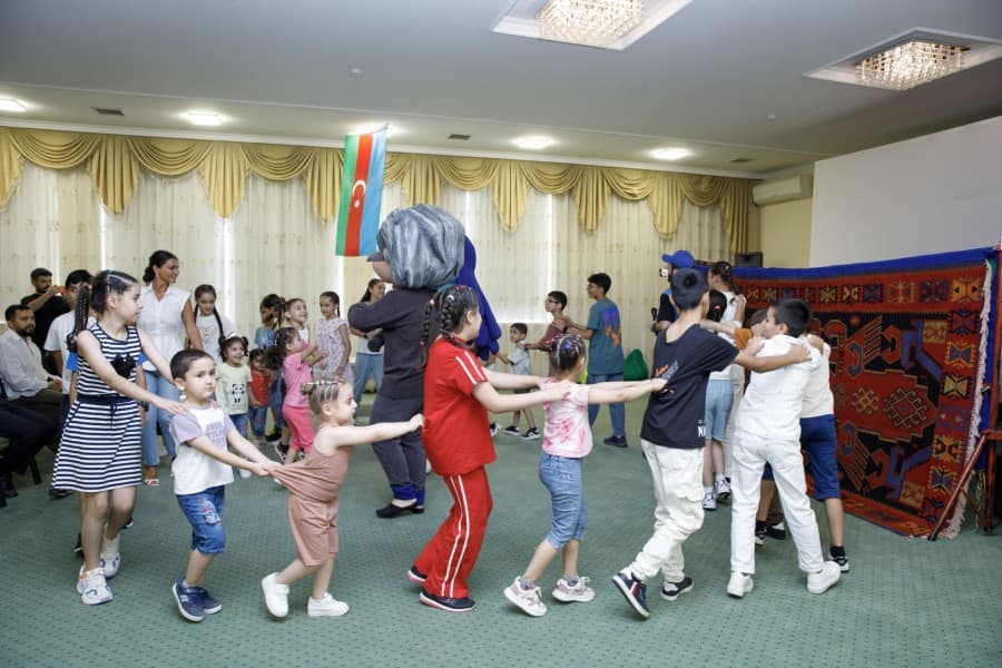1 saylı Uşaq evi sosial xidmət müəssisəsində yaşayan uşaqlar üçün tədbir keçirilib