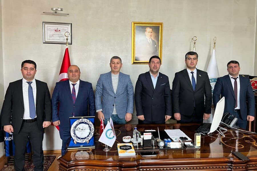 QHT sədrləri Qarsda iş adamları ilə görüş keçiriblər - FOTOLAR