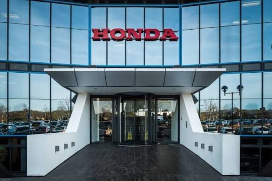 Honda üç elektrik avtomobil layihəsini ləğv edib