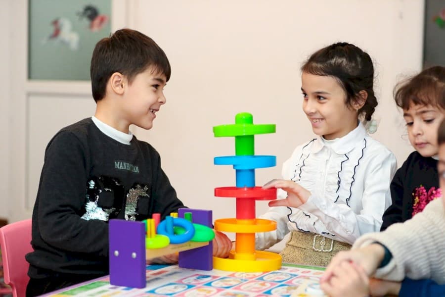 Günərzi qayğı mərkəzlərinə 700-dən çox uşaq cəlb olunub - FOTOLAR