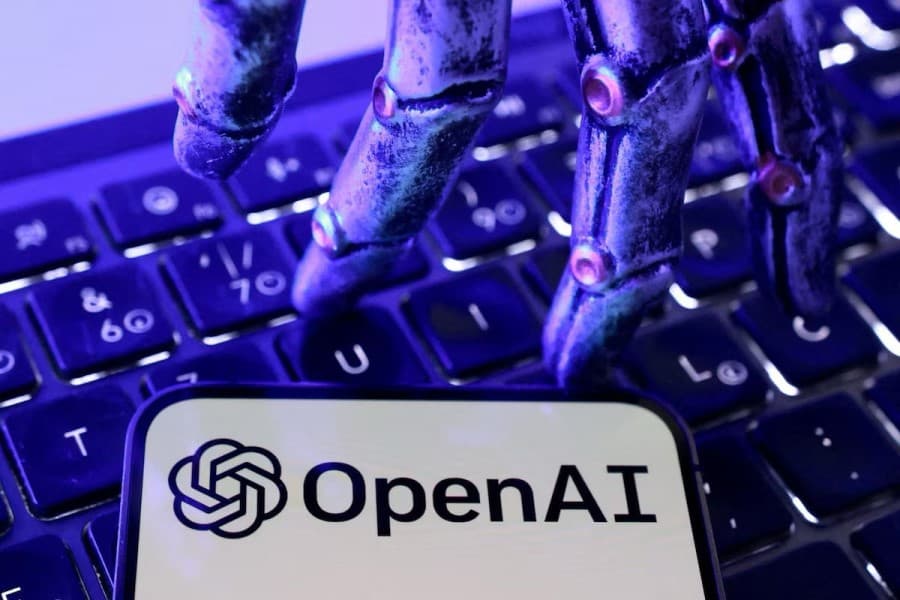 OpenAI istifadəçi uğrunda rəqabətdə qiymətləri kəskin endirə bilər