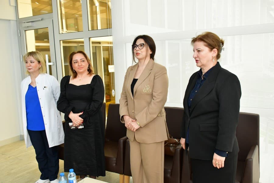 Sumqayıtda Zərifə Əliyevanın xatirəsinə həsr olunan göz müayinəsi aksiyası keçirilib - FOTOLAR