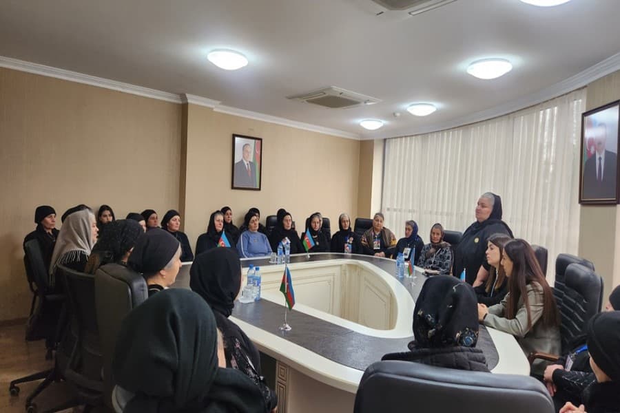 Qusar Rayon Heydər Əliyev Mərkəzində şəhid ailələri ilə görüş keçirilib - FOTOLAR