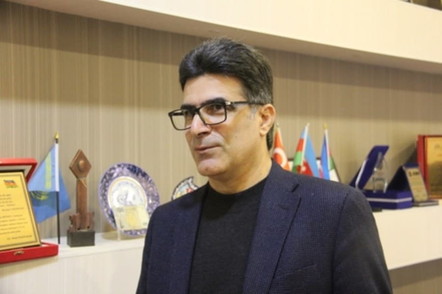 Sahib Məmmədov: "Qadınlar əmək bazarında kişilərdən 1 saat daha çox çalışırlar"