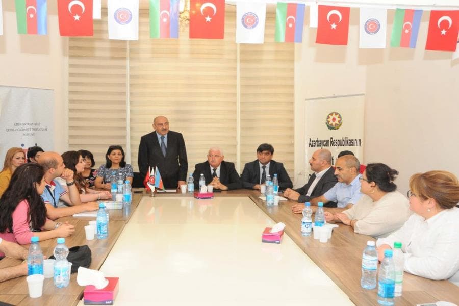 Milli QHT Forumu Azərbaycan mətbuatının yaranmasının 140 illiyi ilə bağlı tədbir keçirib