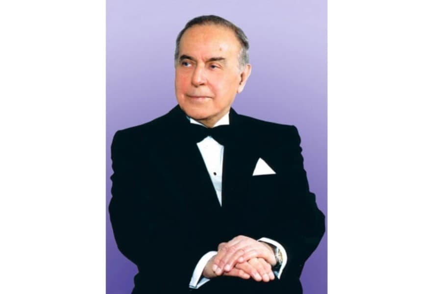 Müasir Azərbaycan Heydər Əliyevin memarlıq dühasının təcəssümüdür