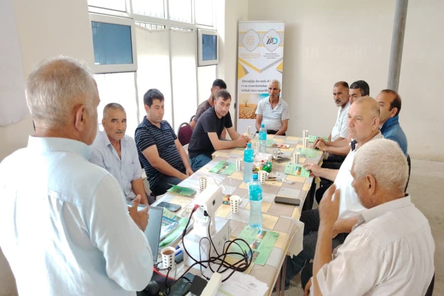 Saatlı rayonunun Dəllər kəndində maarifləndirmə təlimi keçirilib