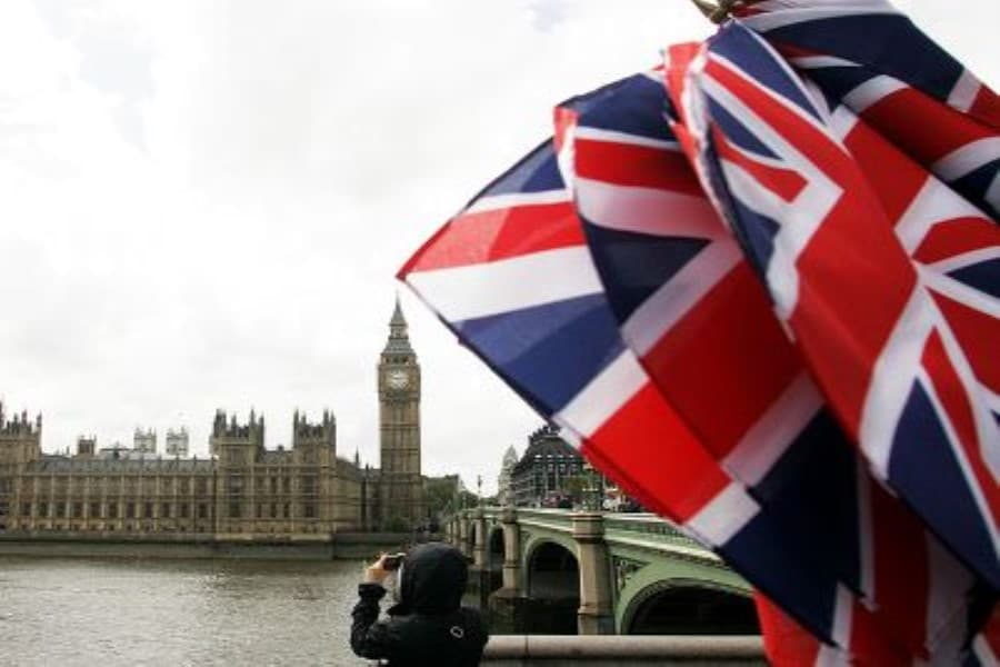 London Kiyev üçün yeni yardım paketi elan etdi