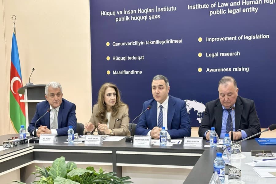 Hüquqşünaslar üçün “İddia ərizəsinin hüquqi əsasları” mövzusunda təlim təşkil olunub - FOTOLAR