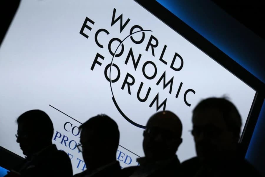 Dünya İqtisadi Forumu Davosu tərk edə bilər