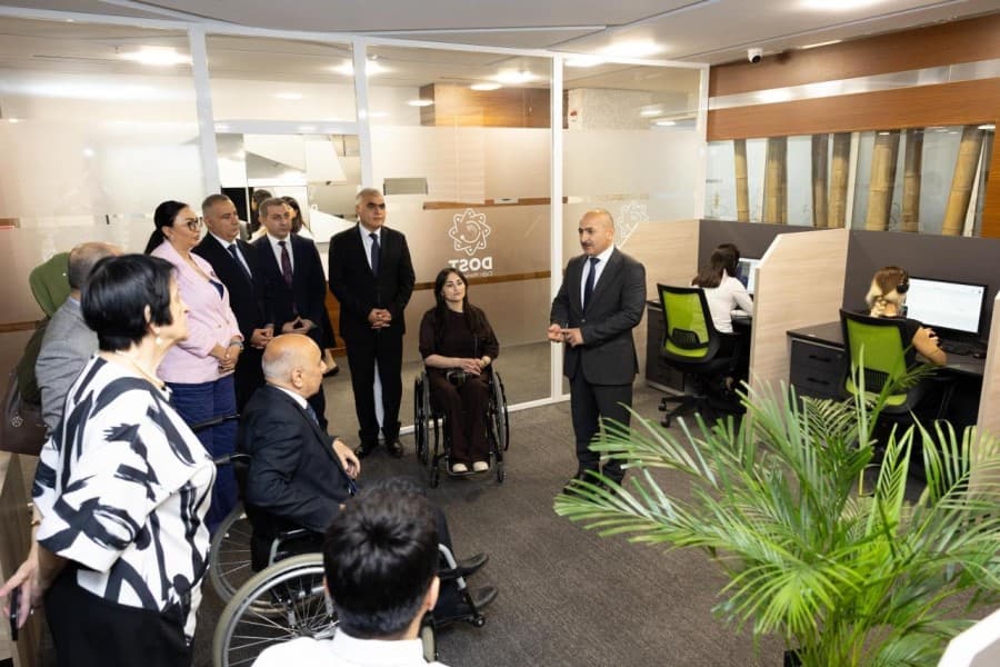 Vətəndaş cəmiyyəti nümayəndələri üçün DOST Çağrı Mərkəzi 142-yə infotur təşkil olunub