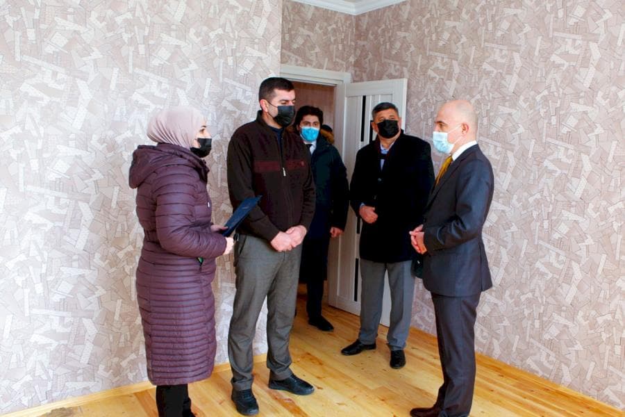 Şəhid ailələri və müharibə əlillərinə daha 30 mənzil təqdim edildi