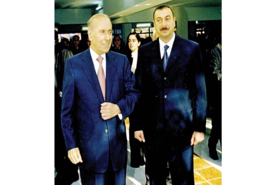 Sosial inkişaf strategiyasının müəllifi