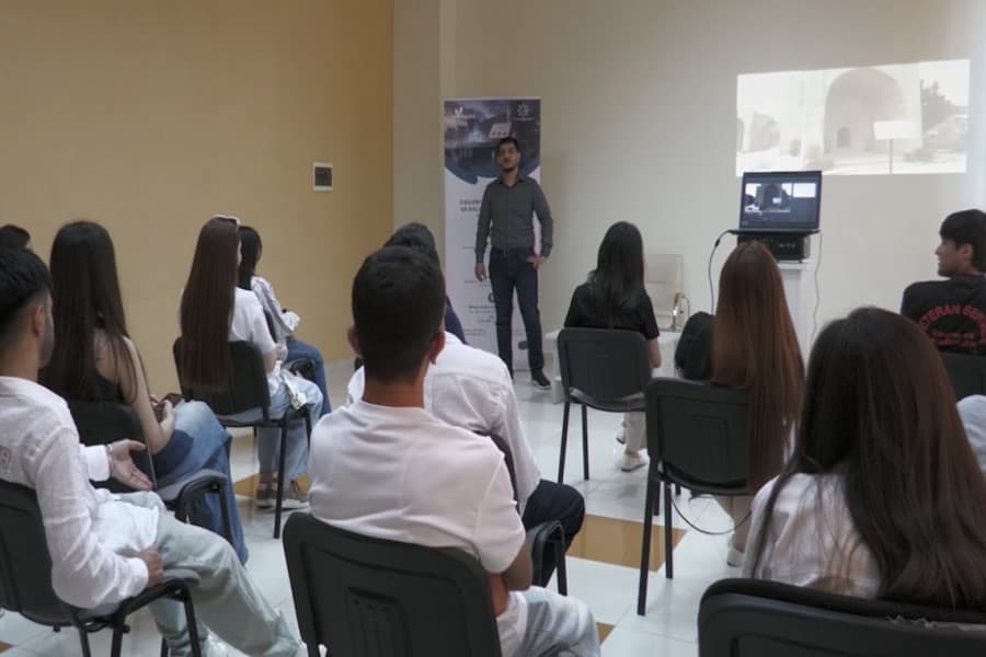 “Rəqəmsal Mədəni İrs: QR Bələdçi Şəbəkəsinin Yaradılması” layihəsi çərçivəsində maarifləndirici tədbir baş tutub