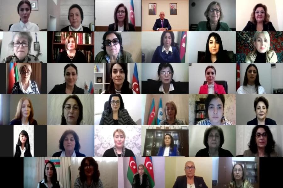 “Siyasi dialoqda qadınların rolu” mövzusunda görüş keçirilib