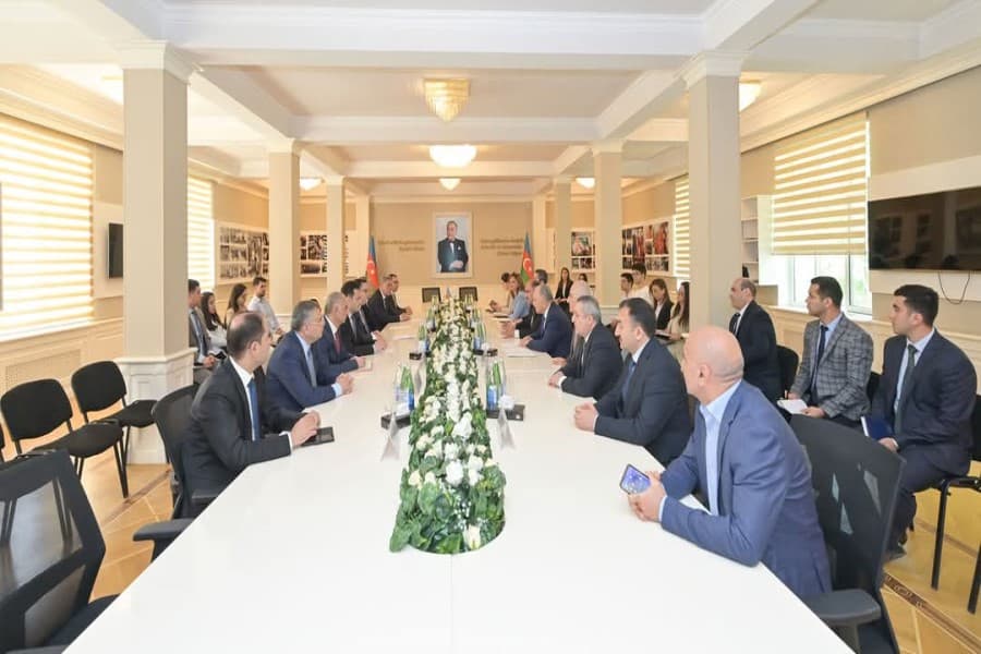 Azərbaycanın müdafiə sənayesi üçün kadr hazırlığı sahəsində mühüm sənəd imzalanıb