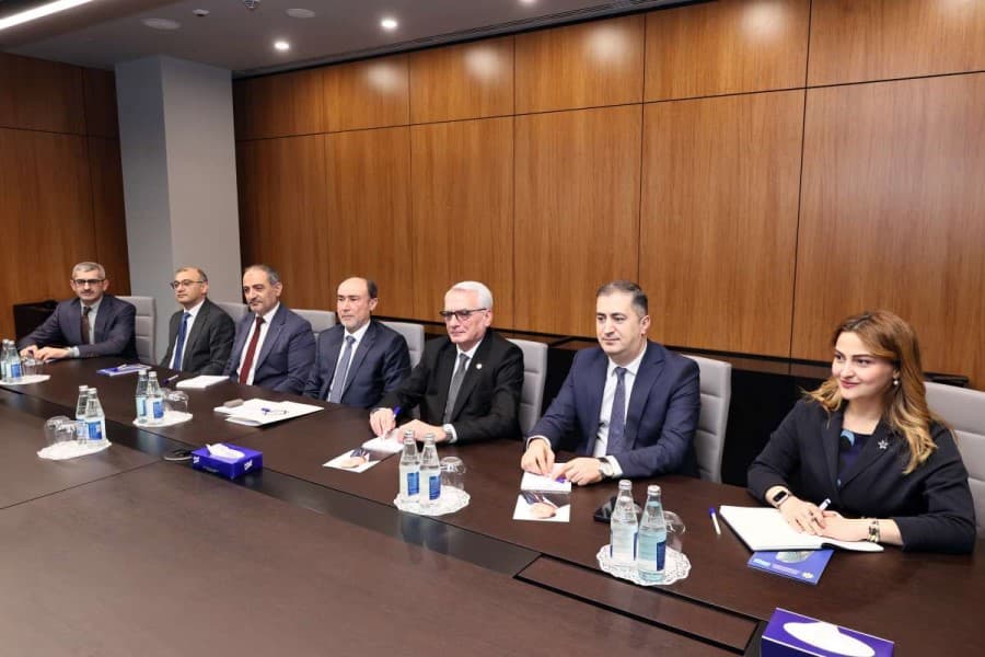 DGK yanında İctimai Şuranın ilk iclası keçirilib, sədr seçildi!