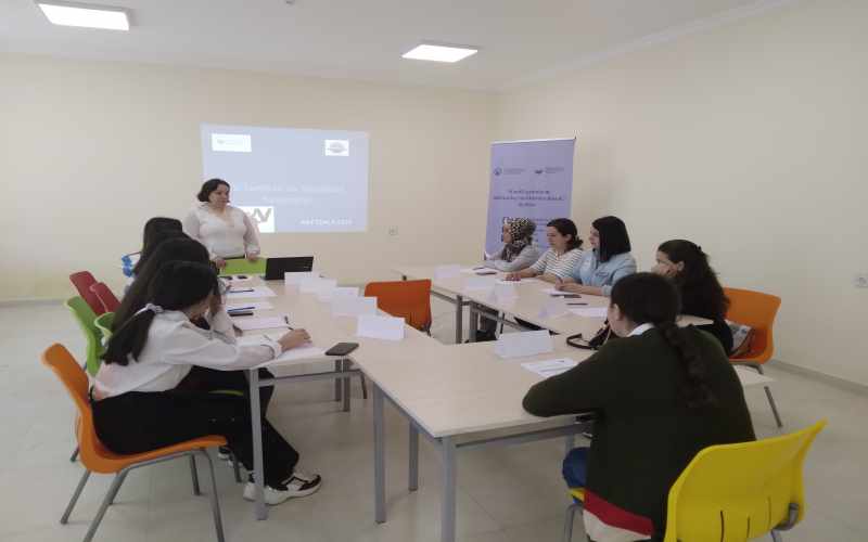 “Kəndli qadınların sahibkarlıq təşəbbüsünə dəstək” layihəsi çərçivəsində Fərdi İnkişaf Planı təliminə başlanılıb