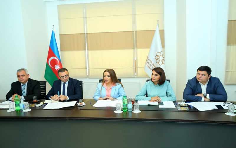İnsan Alverinə Qarşı Mübarizə üzrə QHT Koalisiyası ilə görüş keçirilib - FOTOLAR