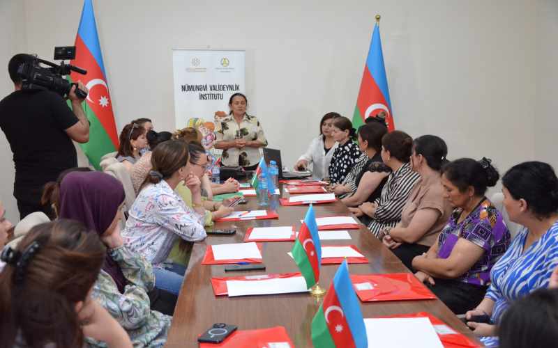  QHT “Nümunəvi valideynlik İnstitutu” adlı layihəyənin icrasını davam etdirir  - FOTOLAR