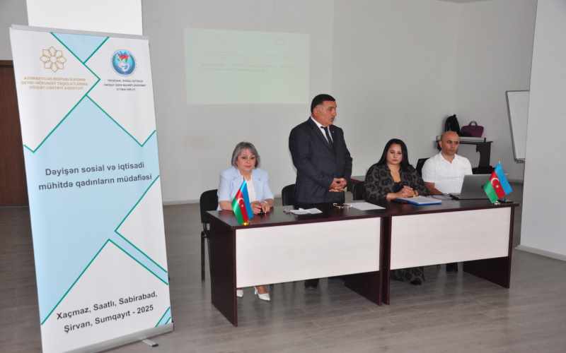 “Dəyişən sosial və iqtisadi mühitdə qadınların müdafiəsi” mövzusunda tədbir keçirilib - FOTOLAR