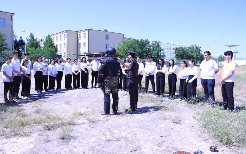 “Öyrən, xilas et!” layihəsi çərçivəsində Gəncə və Lənkəran şəhərində təlimlər davam edir - FOTOLAR