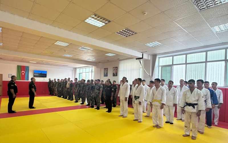 FHN-in Mülki müdafiə qoşunlarının hərbi hissələri arasında cüdo idmanı üzrə birincilik keçirilib - FOTOLAR