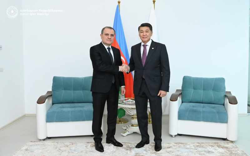 Ceyhun Bayramov Berek Aren ilə görüşüb