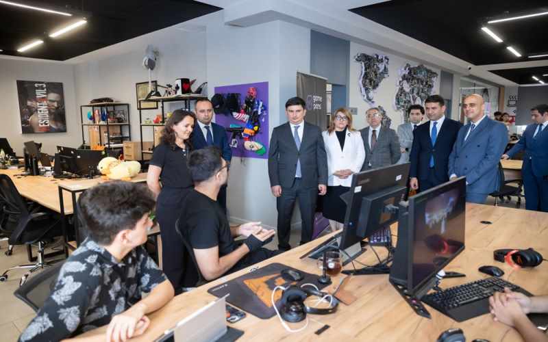 Sosial xidmət üzrə əməkdaşlıq üçün Mədəniyyət Nazirliyində görüş keçirilib - FOTOLAR