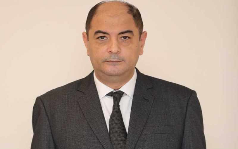 Adil Nəsibov: “Ədəbiyyat insanı pozitivliyə kökləyir və saflaşdırır”