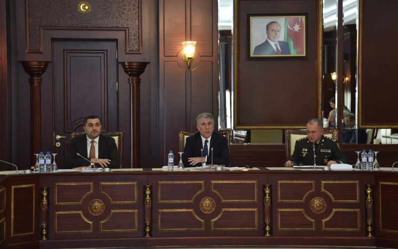 Müdafiə, təhlükəsizlik və korrupsiya ilə mübarizə komitəsinin iclasında