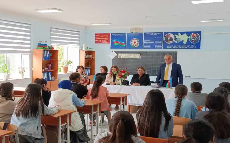 “Konstitusiya və suverenliyin zəfər yolu” mövzusunda mühazirə keçirilib - FOTOLAR