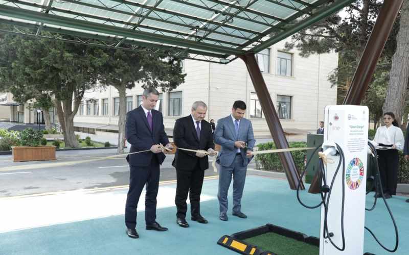 BDU və KOBİA-nın əməkdaşlığı çərçivəsində Universitetdə EkoEnerji Məntəqəsi açılıb - FOTOLAR