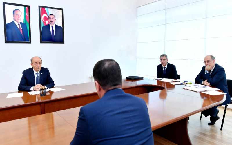 Ədliyyə naziri Şabranda vətəndaşları qəbul edib