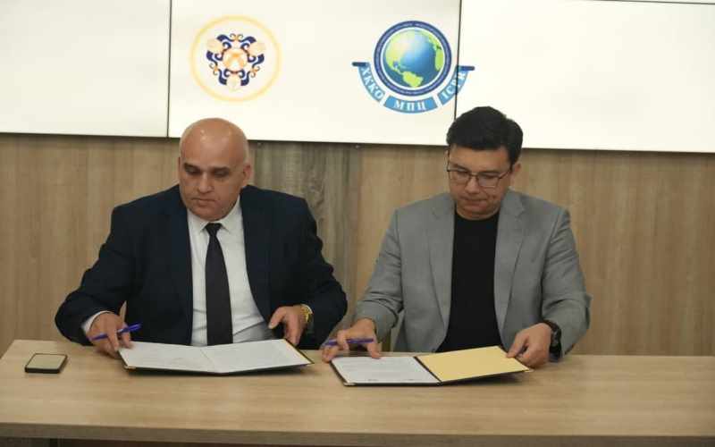 Azərbaycan və Özbəkistan mediasiya qurumları arasında memorandum imzalanıb - FOTOLAR