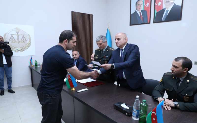 ƏFV SƏRƏNCAMI – HÜQUQDAN MƏRHƏMƏTƏ GEDƏN YOL...