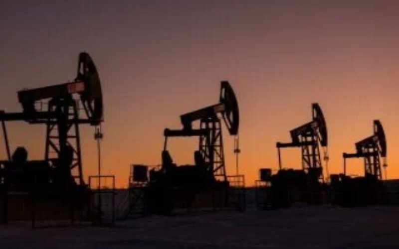 İran neft hasilatında rekord qırıb