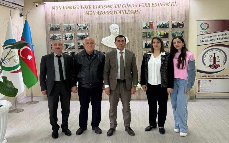 Lənkəran 1 saylı Mediasiya Təşkilatında 2025-ci ilin I rübü üzrə mediatorlarla görüş keçirilib - FOTOLAR
