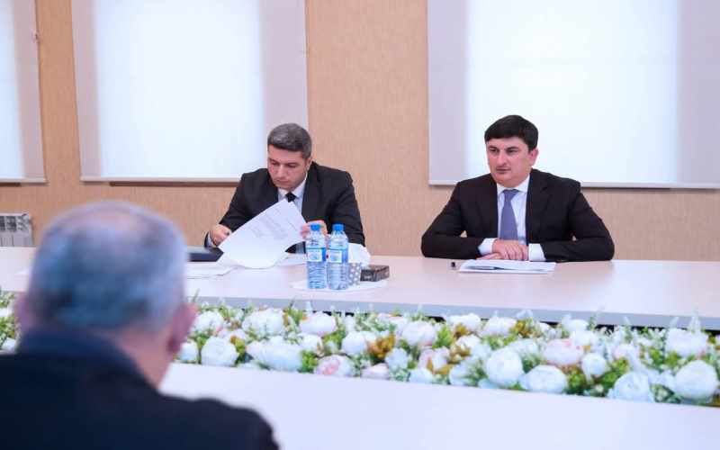 Sosial Xidmətlər Agentliyinin sədri Vüqar Behbudov Şamaxıda vətəndaş qəbulu keçirib