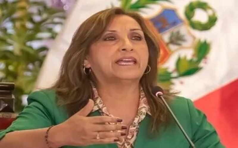 Peru prezidenti 500 min dollar dəyərində zinət əşyalarına sahib olmaqda ittiham edilib