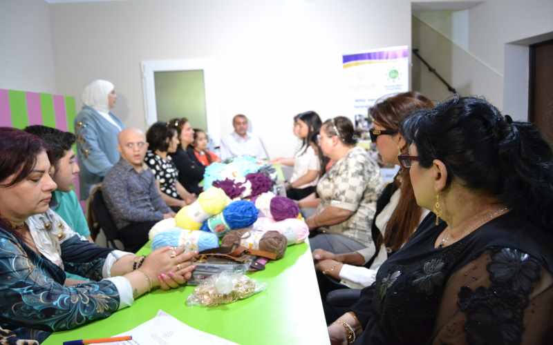 “Əlilliyi olan şəxslərin bacarıqlarının inkişafı” layihəsi çərçivəsində növbəti təlim keçirildi - FOTOLAR