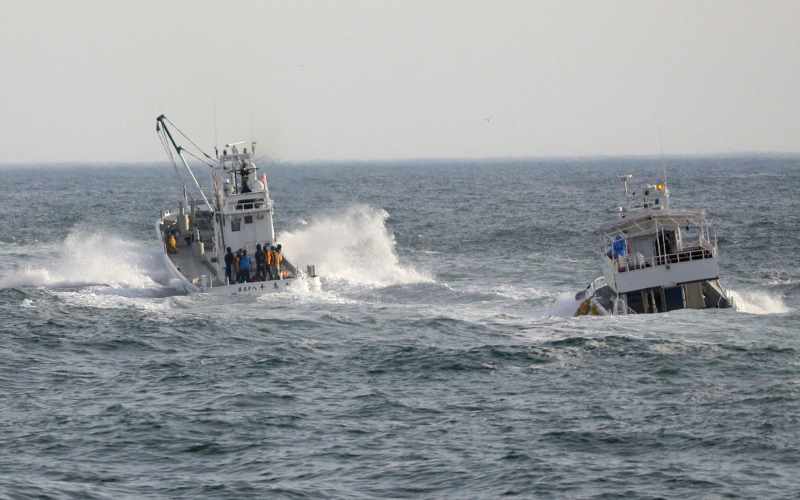 Yük gəmisi Yaponiya sahillərində batıb: 13 nəfər xilas edilib, 9 nəfər itkin düşüb - ÖZƏL