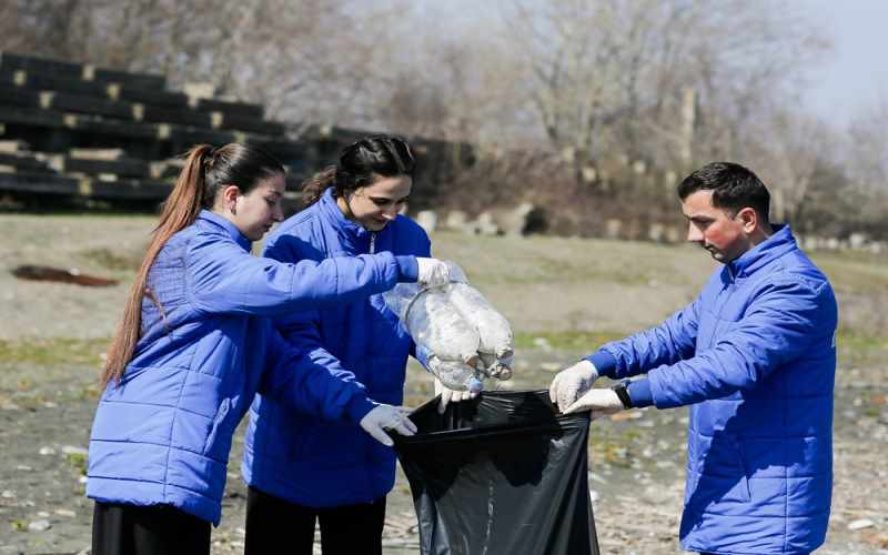 QHT könüllülərindən Novruz bayramına özəl iməcilik aksiyası - FOTOLAR