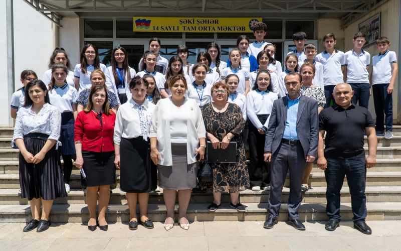 QHT Şəki şəhəri 14 nömrəli tam orta məktəbində layihəni həyata keçirib - FOTOLAR